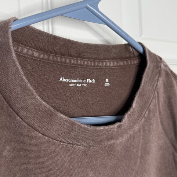 Abercrombie Yellowstone T-Shirt - Picture 3 of 5